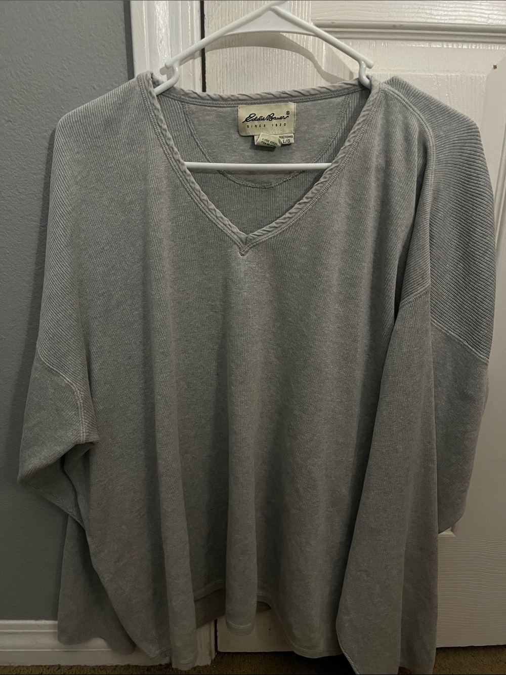 Eddie Bauer Gray V-Neck Pullover Sweatshirt